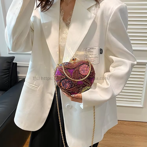 Cross-Border Women's Acrylic Trapeze Dinner Bags New Style Fashionable <b>Sequin</b> <b>Handbag</b> Trendy Chain Locking Buckle Bag Tanjing - Product Image 3
