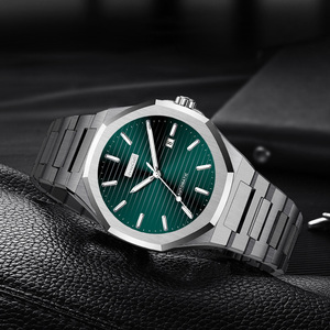 ลดราคา นาฬิกาข้อมือผู้ชาย Miyota 8215 Movement ขนาด 42 มม. ระบบออโตเมติก แสดงวันที่ ตัวเรือนและสายสแตนเลสสตีล 316L รับผลิตแบบ OEM ODM - Product Image 1