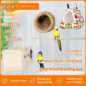 Caja de Nido para Periquitos Hecha a Mano, Casa para Pájaros, Caja de Cría de Madera Natural para Agapornis y Parrotlets, Caja de Reproducción - Product Image 2