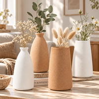 Vase en céramique émaillée minimaliste en gros, style nordique moderne, finition mate, pour la décoration de table de salon à la maison