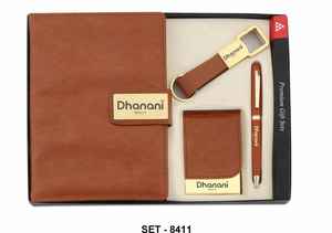 Ensemble cadeau d'entreprise haut de gamme avec carnet en cuir PU, porte-clés et stylo en métal, ensemble cadeau exécutif - Product Image 2