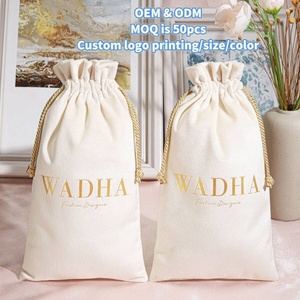 Bolsas de Terciopelo Suave con Estampado Dorado de Lujo para Almacenamiento de Cosméticos y Cuidado de la Piel, Bolsas de Terciopelo para Empaque de Joyería y Regalos con Logotipo Personalizado - Product Image 2