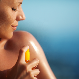 Private Label Vegan SPF <span class=keywords><strong>50</strong></span> protezione <span class=keywords><strong>solare</strong></span> Spray minerale bagliore <span class=keywords><strong>corpo</strong></span> e viso luccicante nebbia <span class=keywords><strong>crema</strong></span> <span class=keywords><strong>solare</strong></span> minerale personalizzabile - Product Image 5