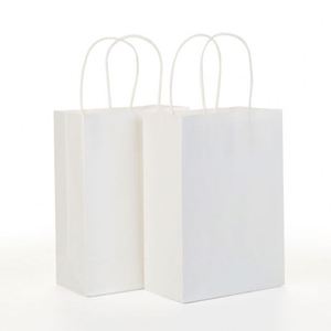 Sacs en papier kraft avec poignée, personnalisables avec votre propre logo, plusieurs tailles disponibles pour les boutiques, durables et écologiques - Product Image 5