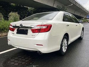 Toyota Camry <span class=keywords><strong>2</strong></span>.0G Comfort Edition AWD <span class=keywords><strong>2013</strong></span>, Berline en Cuir avec Caméra Arrière, Options Boîte Manuelle/Automatique, Électrique, Carburant 4L, Légère - Product Image 5