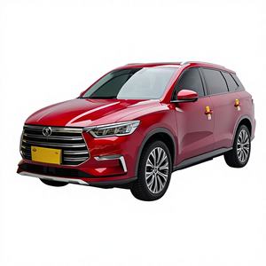 BYD Song Pro DM PHEV AWD Turbo Cuir 2019 |   Hybride rechargeable |   Rouge |   Voiture d'occasion 38 500 KM |   Conduite à gauche |   Intérieur sombre - Product Image 1