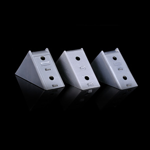 Connecteur industriel en profilé aluminium Luhu 3060 pour support d'étagère - Product Image 1