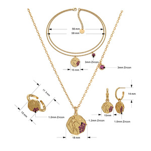 Conjunto de Joyería de Acero Inoxidable 316L con Collar, Aretes y Anillo, Diseño de Estrella, Medallón con Gema de Uva, para Mujer, Venta al Por Mayor, Personalizado OEM - Product Image 5