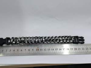 Bracelets de survie Paracord avec clip à dégagement rapide pour le camping - Product Image 6