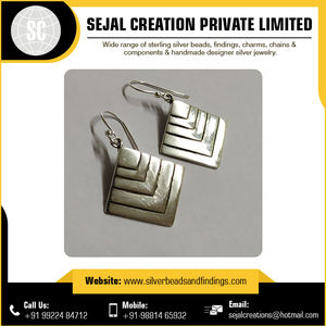 Boucles d'oreilles de style tribal en argent sterling 925 avec CZ Résultats de bijoux à la mode Quantité en vrac - Product Image 4