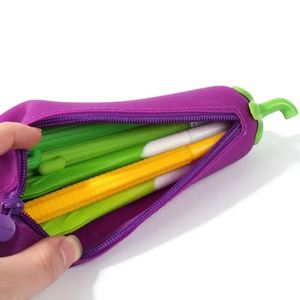 กล่องใส่ดินสอซิลิโคนน่ารักแบบกำหนดเองได้ ปี 2024 สำหรับเด็กผู้ชายและเด็กผู้หญิง  ขนาดใหญ่ - Product Image 4