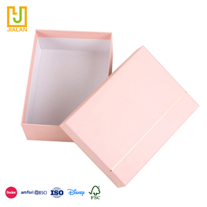 Carton rigide de luxe avec logo personnalisé avec boîte d'emballage de vêtements boîtes cadeaux haut <span class=keywords><strong>et</strong></span> bas pour vêtements pour femmes boîte en papier de deux pièces - Product Image 1