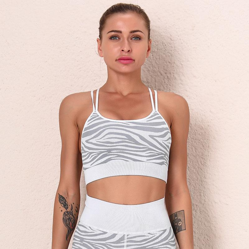 New Product  Hot  Sexy  Factory Wholesale Women Seamless Bandeau Strapless Girl fitness 8 colors bra