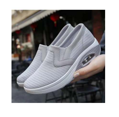 Fashion New Comfortable Breathable Designer Sneakers Outdoor Sports Casual Shoes