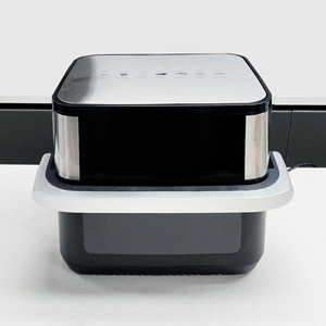 Friteuse à air carrée moderne en acier inoxydable avec écran tactile pour usage domestique, capacité de 8,1 à 10,0 L, grande surface de cuisson pour la famille - Product Image 3