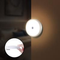 Lampe murale magnétique LED intelligente sans fil rechargeable en ABS avec capteur de mouvement RGB, lumière de nuit blanche pour la maison, les escaliers, le placard, la chambre