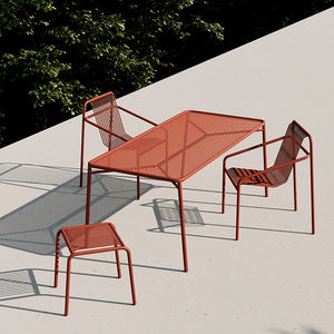 Ensemble <span class=keywords><strong>de</strong></span> salle à manger minimaliste <span class=keywords><strong>en</strong></span> <span class=keywords><strong>fer</strong></span> forgé personnalisable - Table et chaises <span class=keywords><strong>de</strong></span> salle à manger modernes pour 4 personnes pour cour, boutique, café - Product Image 3
