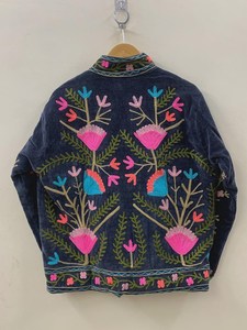 เสื้อแจ็คเก็ตปักลายซูซานี ผ้ากำมะหยี่พิมพ์ลายสัตว์ ระบายอากาศได้ดี แต่งลูกไม้ ติดกระดุม สไตล์วินเทจ โบโฮ ยูนิเซ็กส์ เสื้อคลุมฤดูหนาว สไตล์ชาติพันธุ์สุดชิค ของขวัญ - Product Image 4