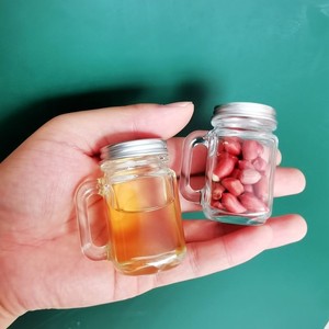 Petits pots Mason en verre transparent de 35 ml et 40 ml avec poignée, mini pots en verre avec couvercle à vis hermétique en métal pour la tequila - Product Image 6