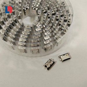 Vente en gros type-c connecteur de <span class=keywords><strong>chargeur</strong></span> USB prise broche de charge <span class=keywords><strong>pour</strong></span> <span class=keywords><strong>Xiaomi</strong></span> <span class=keywords><strong>Redmi</strong></span> <span class=keywords><strong>Note</strong></span> <span class=keywords><strong>7</strong></span> Pro 8 11S 12 5G 12Turbo 12 Pro 4G 13 Pro Plus - Product Image 5