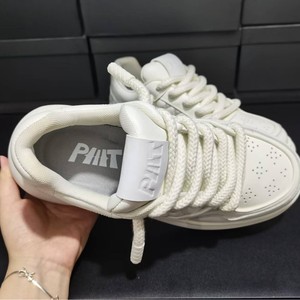 Zapatillas blancas <span class=keywords><strong>de</strong></span> suela gruesa a la moda para hombres y mujeres, zapatos deportivos informales con aumento <span class=keywords><strong>de</strong></span> altura, estilo único <span class=keywords><strong>de</strong></span> boca baja para estudiantes - Product Image 3