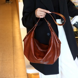 High Quality Women's Genuine Leather Shoulder <b>Bag</b> Luxurious Retro Style <b>Crossbody</b> <b>Bag</b> Fashionable Large Capacity Ladies <b>Bag</b> - Product Image 3