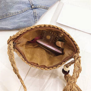 Sac A Bandoulière Rembourre En Couette De Plumes Tisse <span class=keywords><strong>Vert</strong></span> Chaud Pochette Femme Automne Hiver - Product Image 4