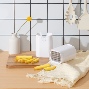 Taglierina per patatine fritte manuale in plastica con cubetti di verdure - Product Image 2