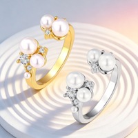 Cincin Lapis Emas untuk Wanita Desain Minimalis Bertatahkan Mutiara Zirkon Mewah Ringan Serbaguna