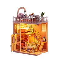 Journal de la petite ville : Scène miniature créative d'appartement à double étage et de cabane chaleureuse