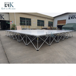 เวทีพับได้ RK สีขาว พร้อมผ้าคลุม  โครงสร้างอลูมิเนียมน้ำหนักเบา - Product Image 2