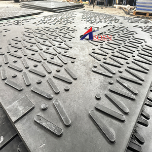 Tapis de sol PE surdimensionné 4x8 pieds |   Chenilles de construction robustes antidérapantes avec service de découpe pour engins lourds - Product Image 2