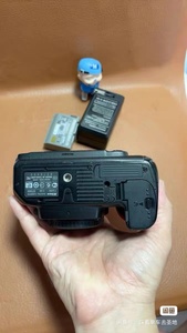 Cámara DSLR Digital Profesional Nikon <span class=keywords><strong>D7000</strong></span> Original de Segunda Mano Usada con Batería y Cargador de Batería - Product Image 5