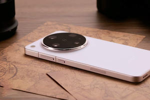 OP PO Find X8 Ultra 5G Elite AMOLED 120HZ 100W Charge rapide 6100MAh NFC Wi-Fi 7 5g Téléphone mobile - Product Image 1