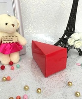 Boîte à bonbons triangulaire en carton blanc, style européen, petite boîte à gâteau pour mariage ou anniversaire, boîte nue
