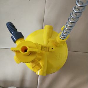 Regulador de ajuste de presión de agua para granja avícola de la mejor calidad para sistema de línea de agua potable de cría de pollos - Product Image 4