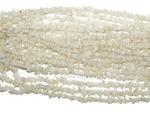 Mayorista de la piedra lunar del arco iris Chips hilos | Arco Iris piedra lunar Chips hilos proveedor - Product Image 1