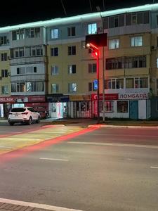 Señales LED Solares de Tráfico con Alerta de Presencia de Peatón, Sensor de Cuerpo <span class=keywords><strong>Humano</strong></span>, Sistema de Luz Roja y Verde - Product Image 4