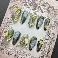 Faux ongles courts en acrylique peints à la main, faits à la main, à pression, couvrants, pour femmes