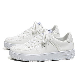 Baskets de marche robustes respirantes à lacets légères avec amorti et embout antidérapant, baskets décontractées en liège et EVA - Product Image 2