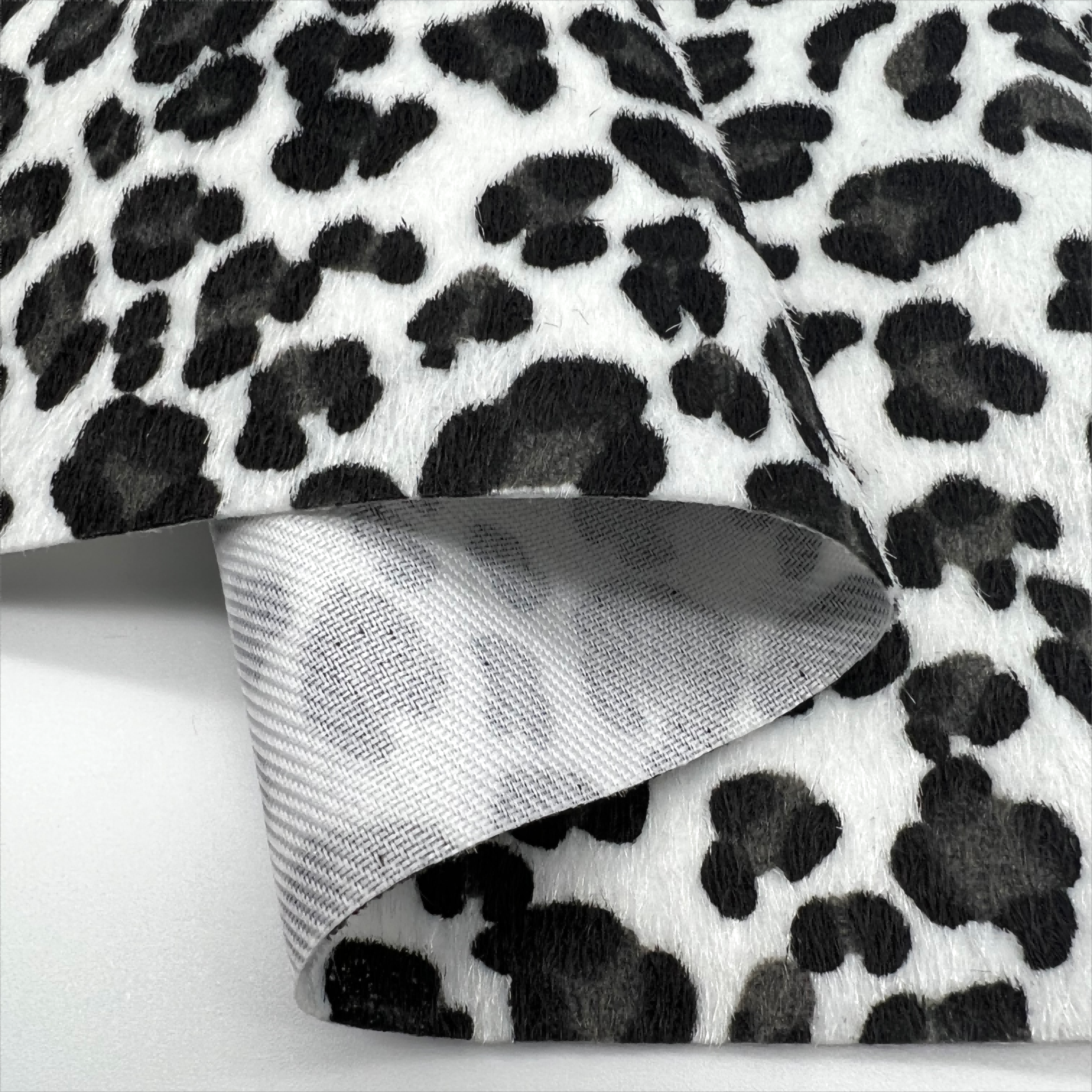 Leopard White