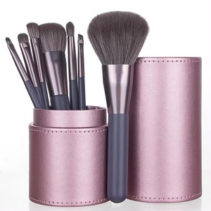 Lot de 7 pinceaux de maquillage avec manche en bois et support en PU avec logo personnalisé Kit de pinceaux de maquillage cosmétique pour fond de teint poudre ombre à paupières - Product Image 2