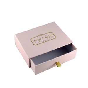 Caja de Regalo para Ropa en Forma de Cajón a Excelente Precio, con Recubrimiento UV en Relieve y Laminación Mate para Envíos y Regalos - Product Image 4