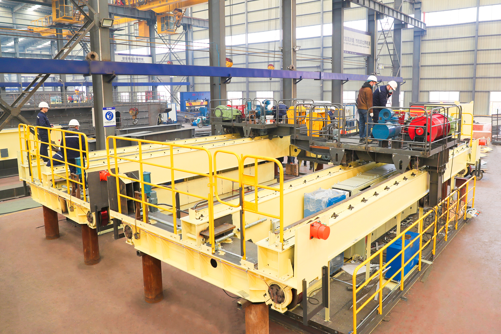 Hook Double Girder Overhead Travelling Crane 100 / 20T 22m Lifting Height