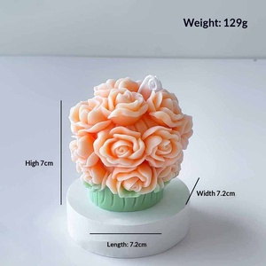 Vela artesanal de cera de soja con aroma a ramo de rosas, adorno decorativo para bodas, fiestas, hogar y regalos. - Product Image 6