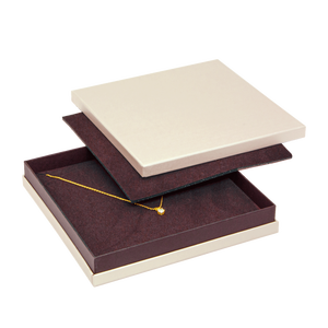 Serie 0255 JOY – La catena cade, tenuta doppia | Collierbox 158×158×25 mm - Product Image 3