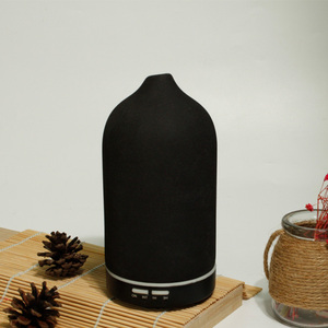 Diffuseur d'huiles essentielles en céramique portable de luxe anti-fuite d'eau nébulisation électronique pour hôtels <span class=keywords><strong>prix</strong></span> FOB avec option DDP - Product Image 4