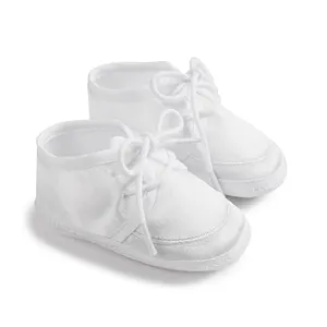 Hot Selling Elegant White Baby Dress Shoes Solid Design for Newborn Babies for Baby Shower Events