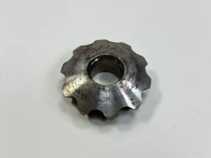 Hecho en Taiwán, calidad superior, forja de engranajes, piezas de automóviles, mecanizado, molienda ARBH01 a la venta - Product Image 6