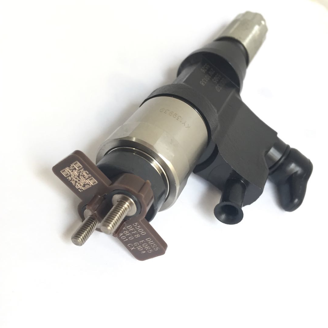 High Quality Diesel Fuel Injector 095000-6630 095000-6631 095000-6632 Common Rail Injection Nozzle 16650-2600E  For Nissan
